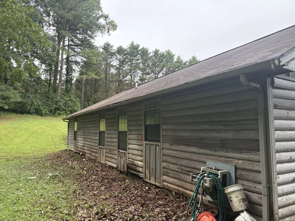 Red Wood Tree Service project in Knoxville, Tennessee